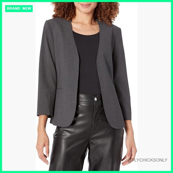 Slim Fit Blazer with Cupro Lining Bracelet Sleeves Jetted Pockets